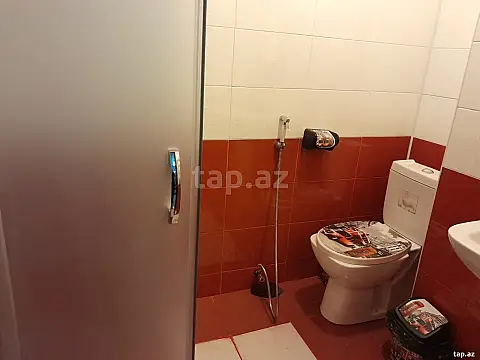 Kirayə verilir 3 otaqlı yeni tikili 100 m²