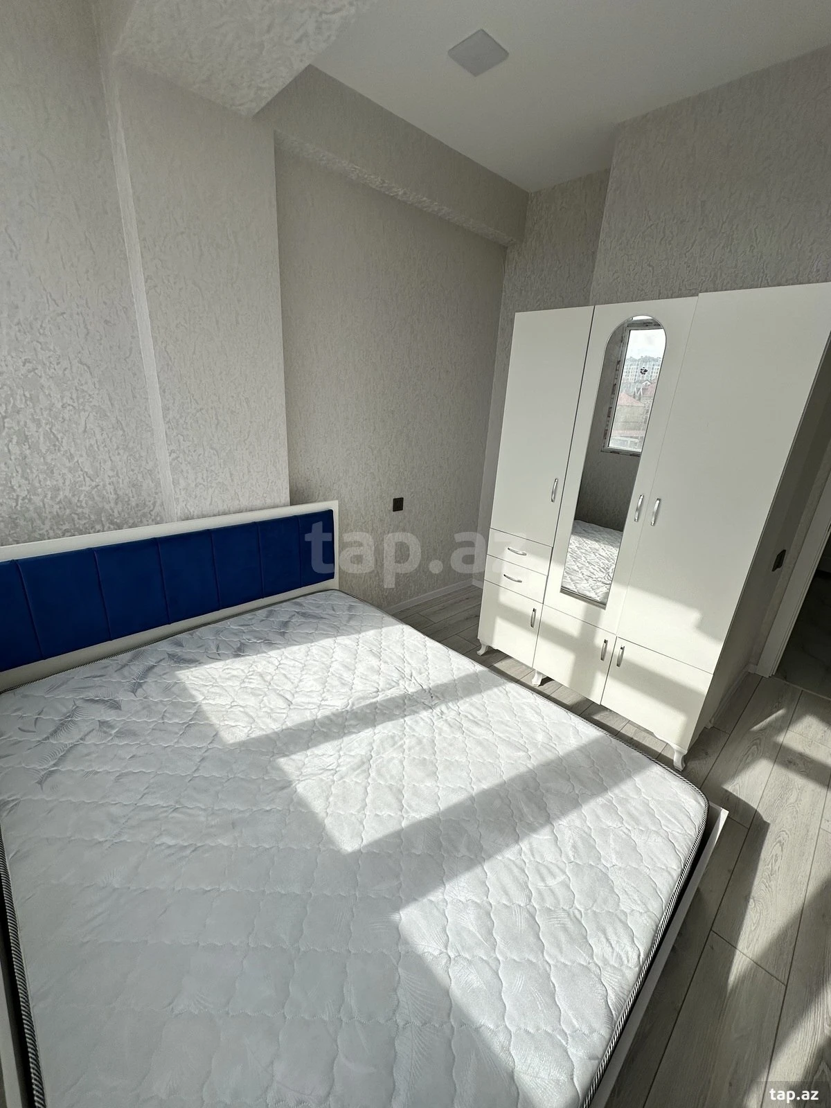 Kirayə verilir 2 otaqlı yeni tikili 35 m²