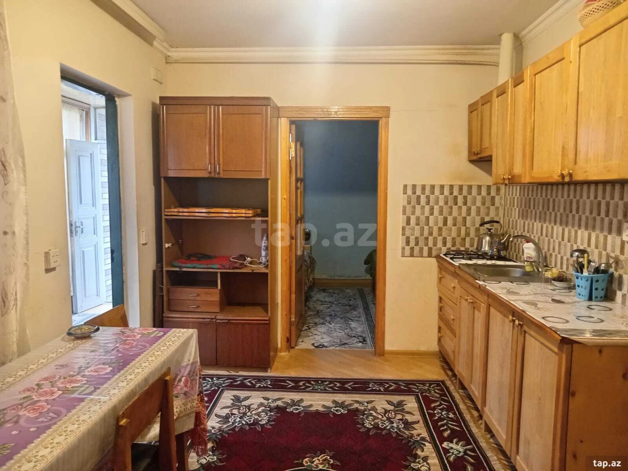 Kirayə verilir 3 otaqlı həyət evi