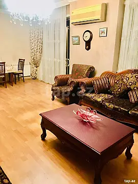 Kirayə verilir 3 otaqlı mənzil 135 m²