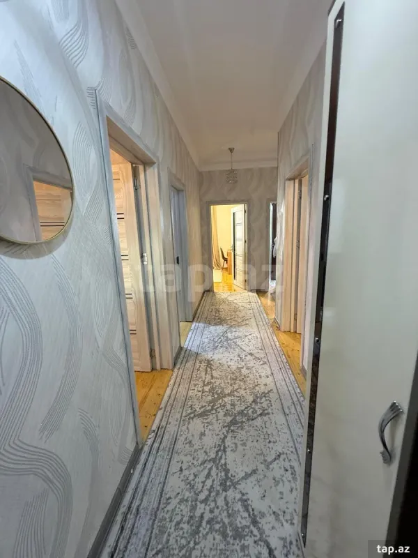 Satılır 4 otaqlı həyət evi