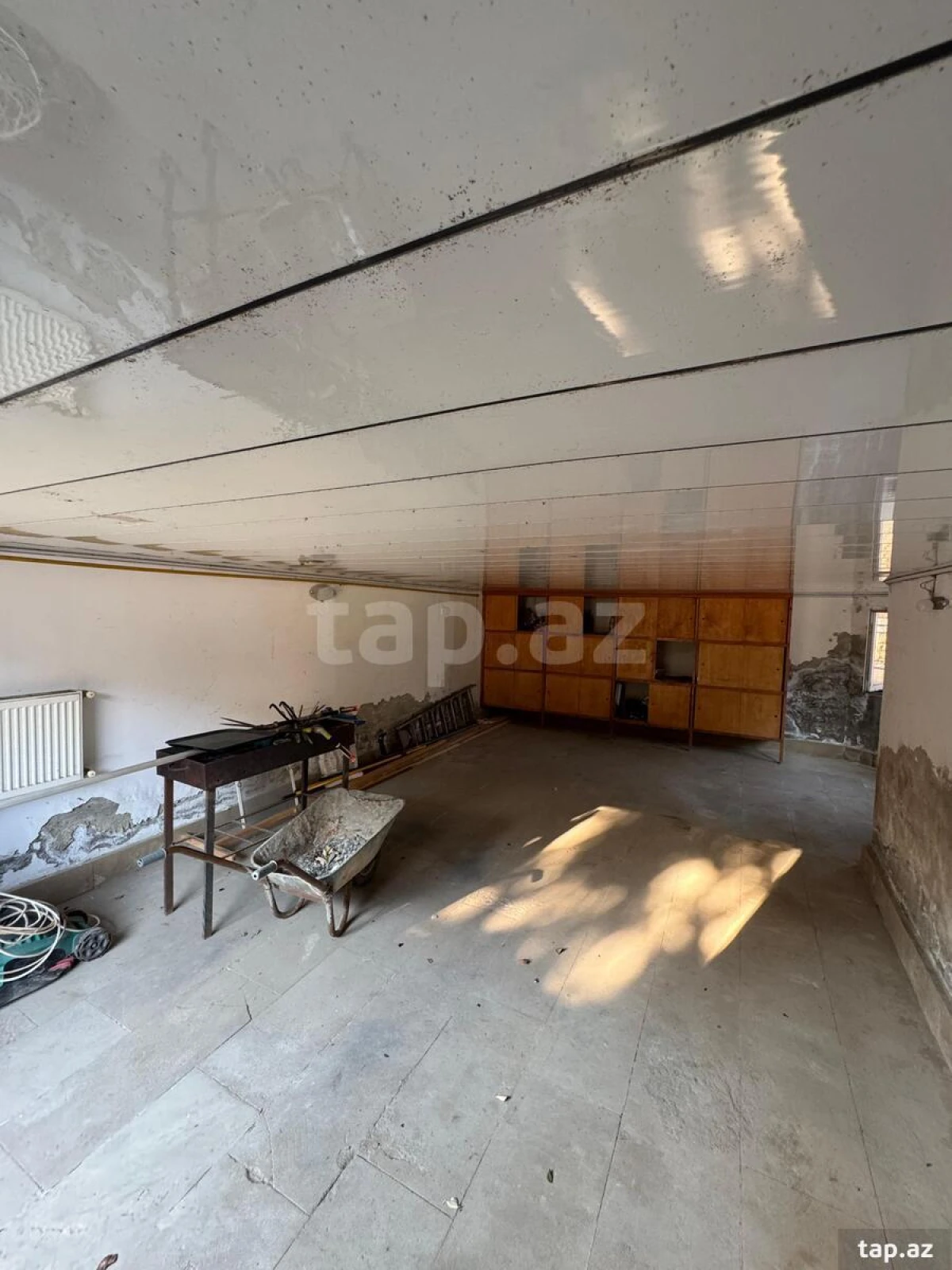 Satılır 5 otaqlı həyət evi