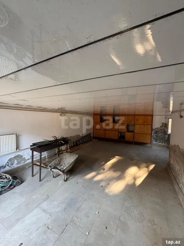 Satılır 5 otaqlı həyət evi