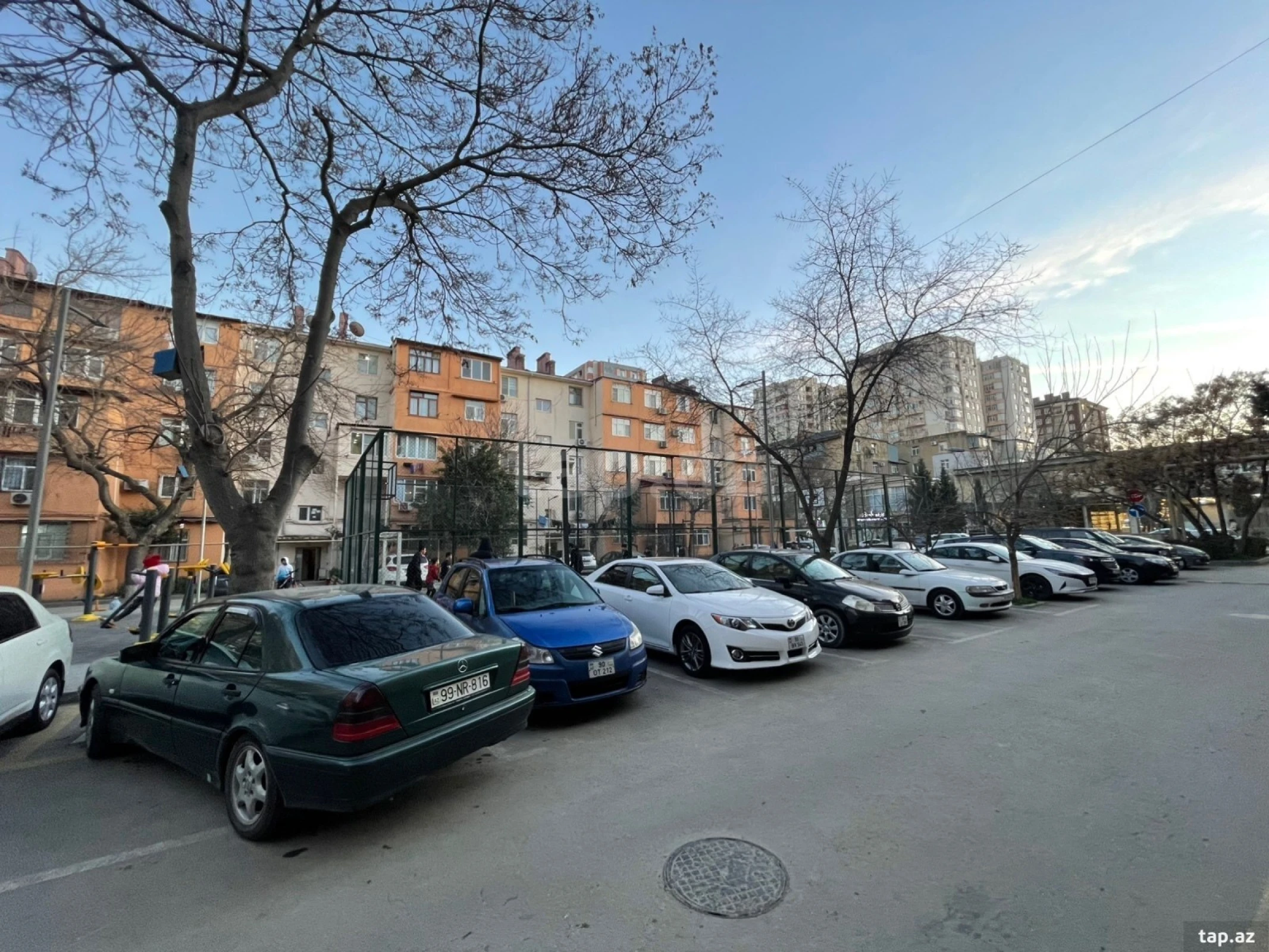 Kirayə verilir 2 otaqlı mənzil 50 m²