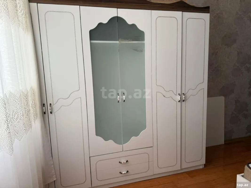 Kirayə verilir 2 otaqlı yeni tikili 62 m²