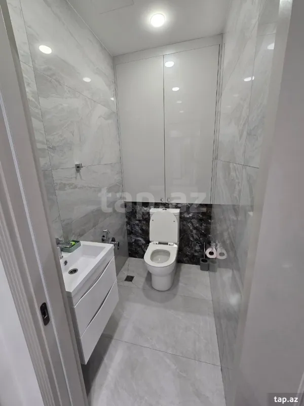 Kirayə verilir 3 otaqlı yeni tikili 114 m²
