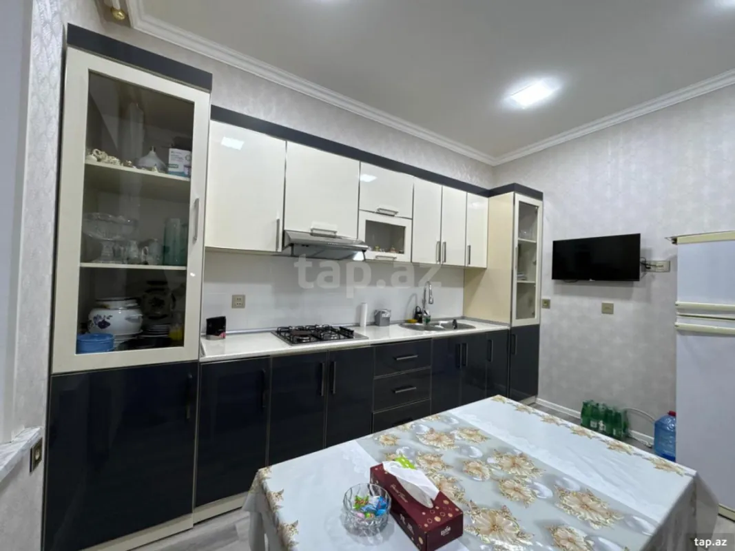 Satılır 3 otaqlı həyət evi