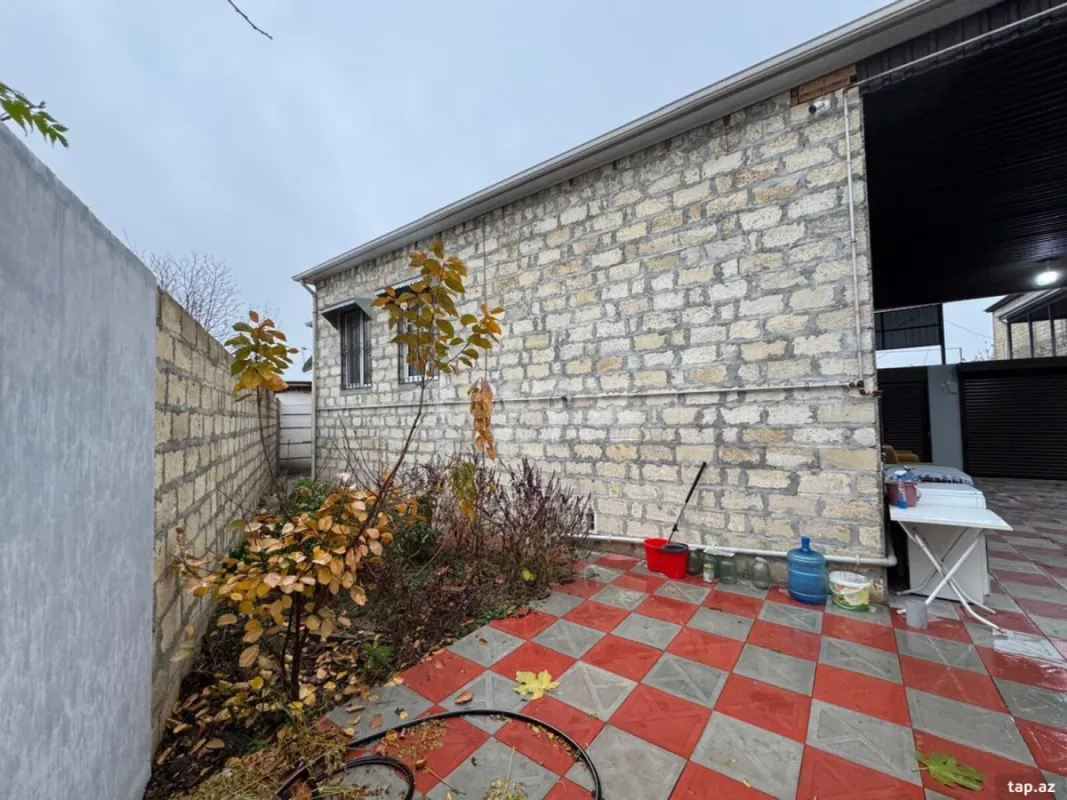 Satılır 3 otaqlı həyət evi
