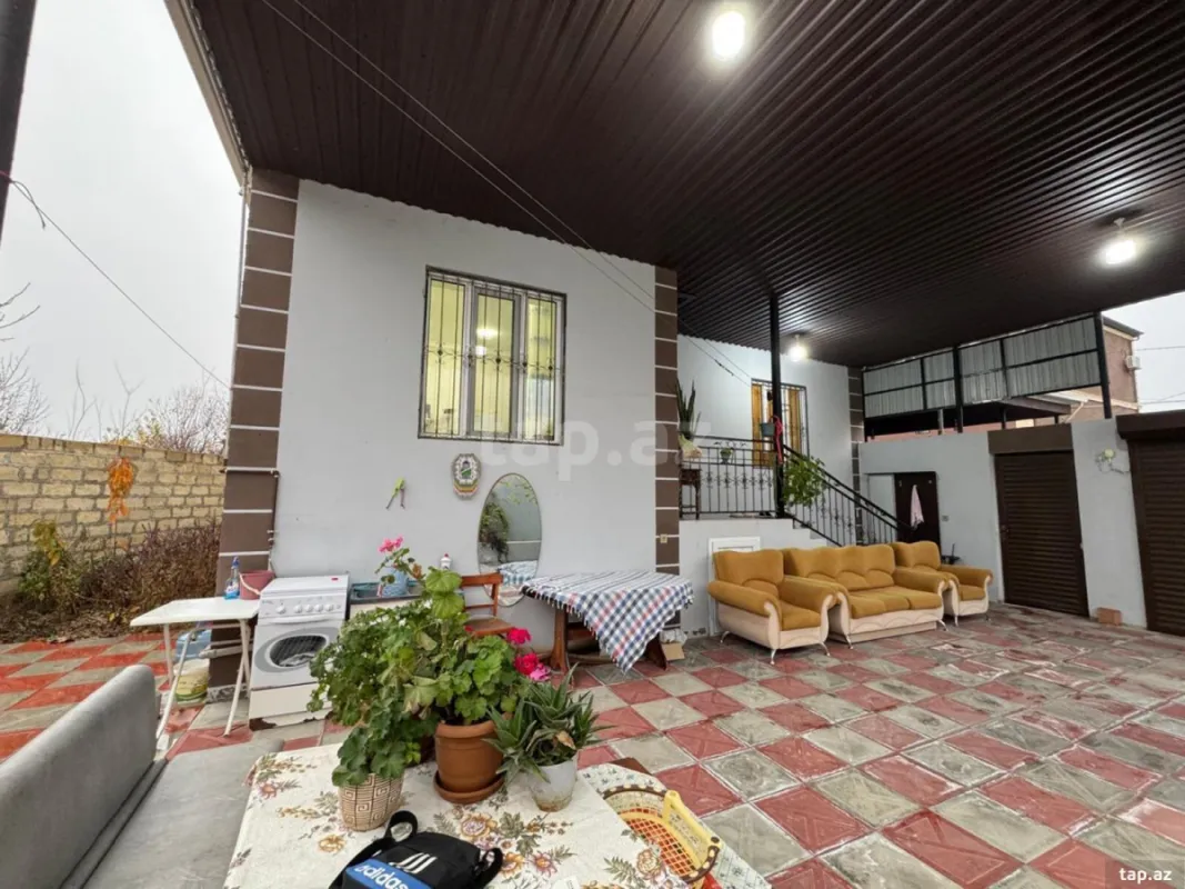 Satılır 3 otaqlı həyət evi