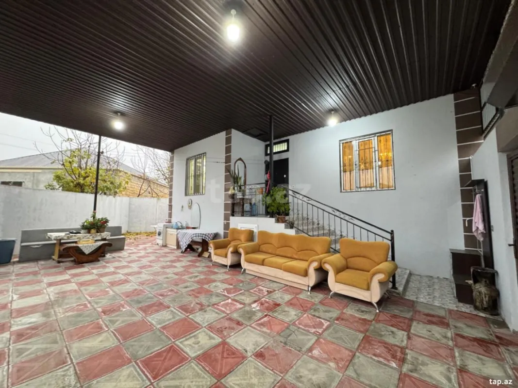 Satılır 3 otaqlı həyət evi