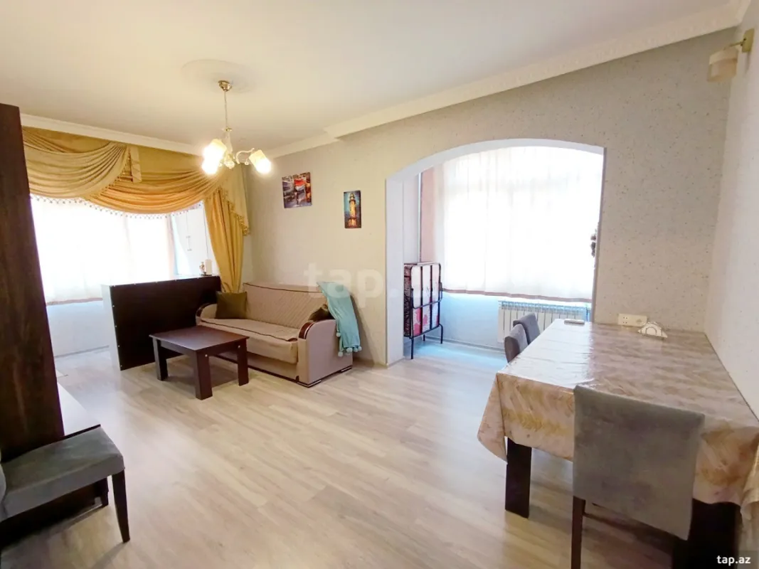 Satılır 1 otaqlı mənzil 50 m²