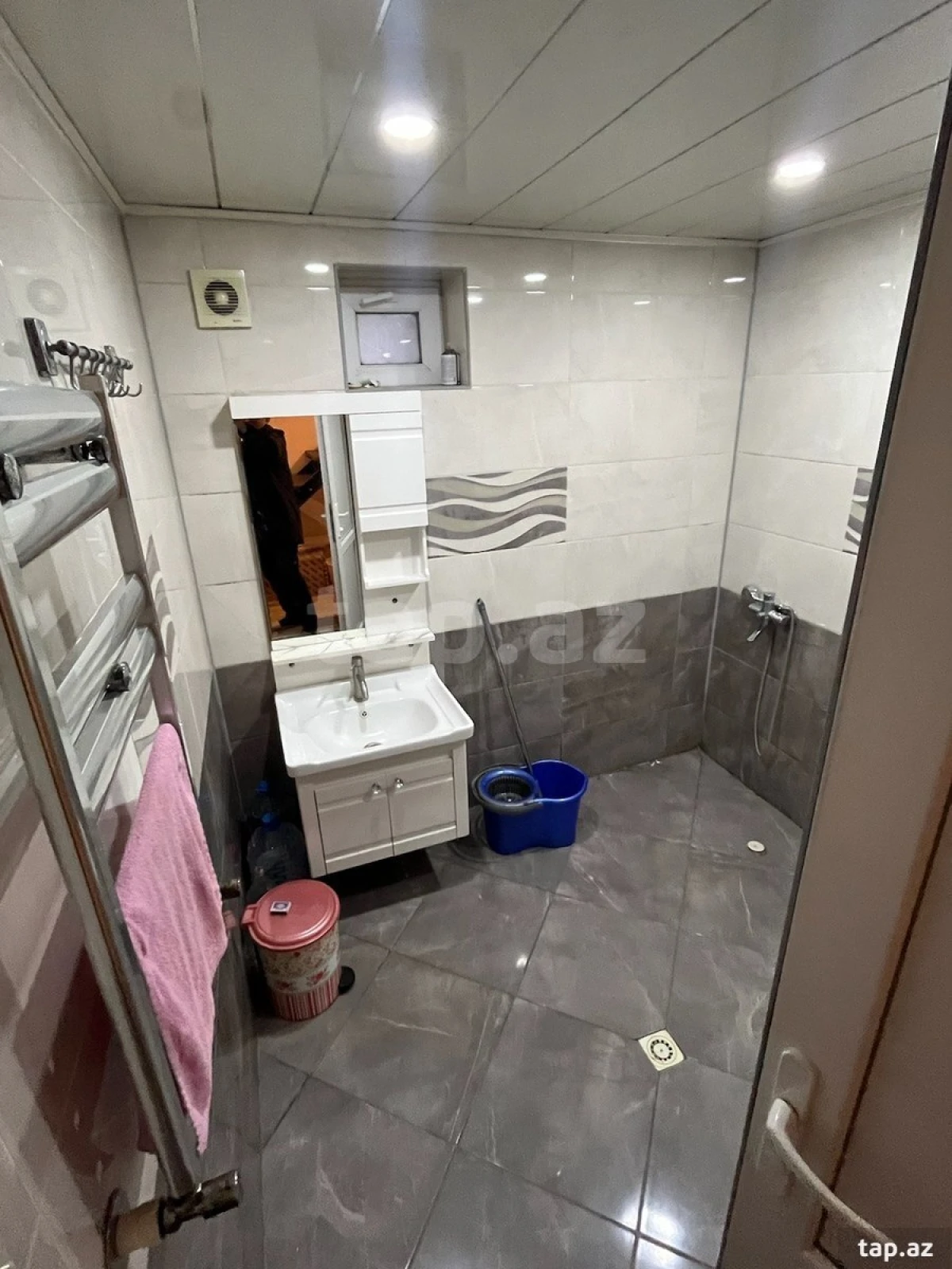 Kirayə verilir 2 otaqlı həyət evi