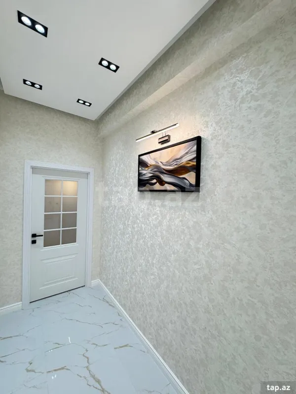Satılır 3 otaqlı yeni tikili 112 m²