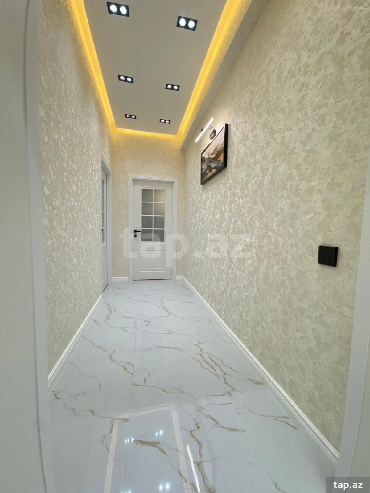Satılır 3 otaqlı yeni tikili 112 m²
