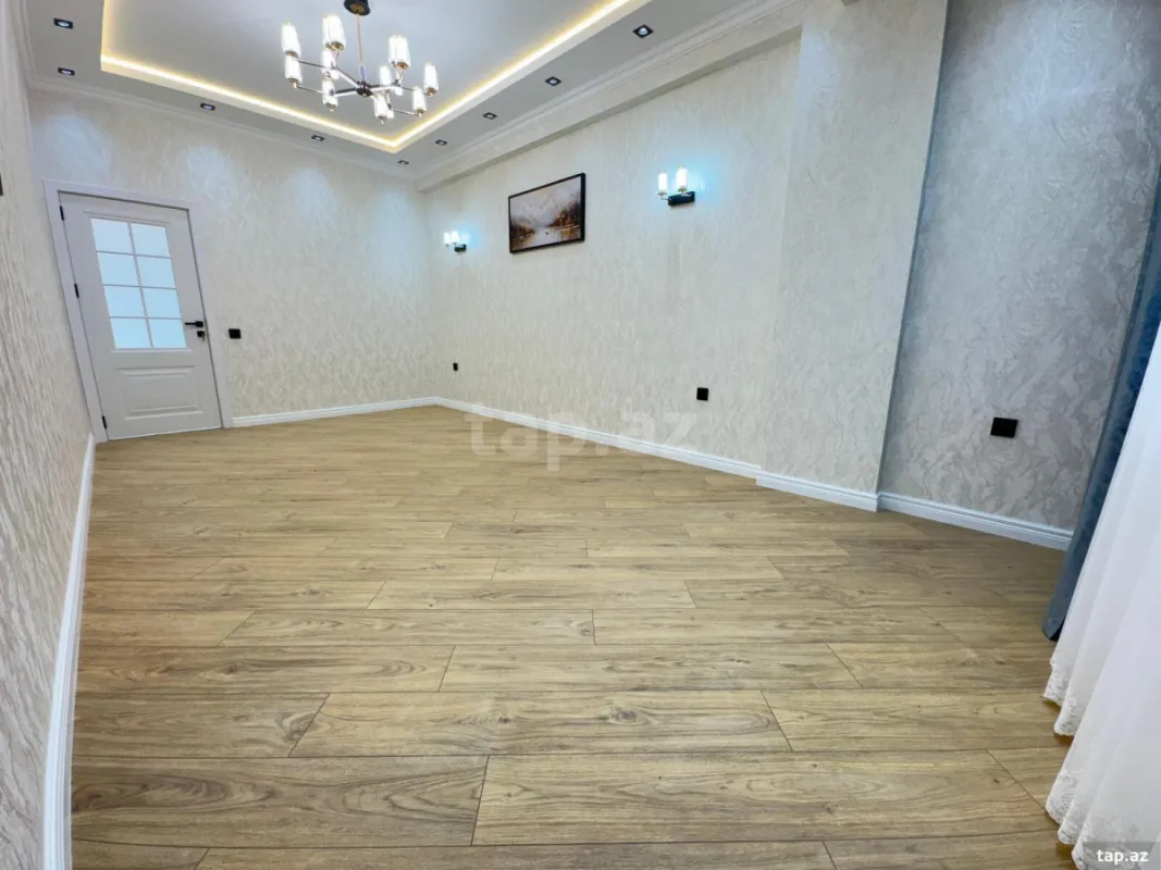 Satılır 3 otaqlı yeni tikili 112 m²