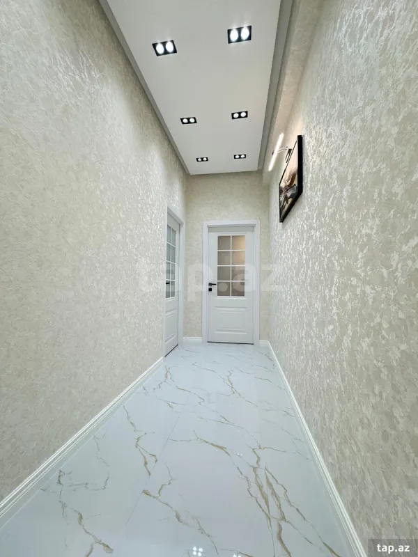 Satılır 3 otaqlı yeni tikili 112 m²