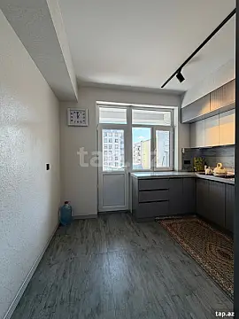 Satılır 4 otaqlı yeni tikili 100 m²