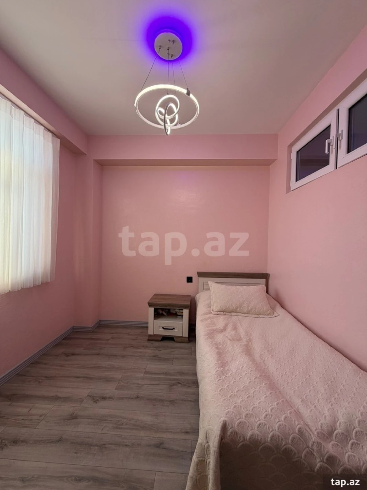 Satılır 4 otaqlı yeni tikili 100 m²