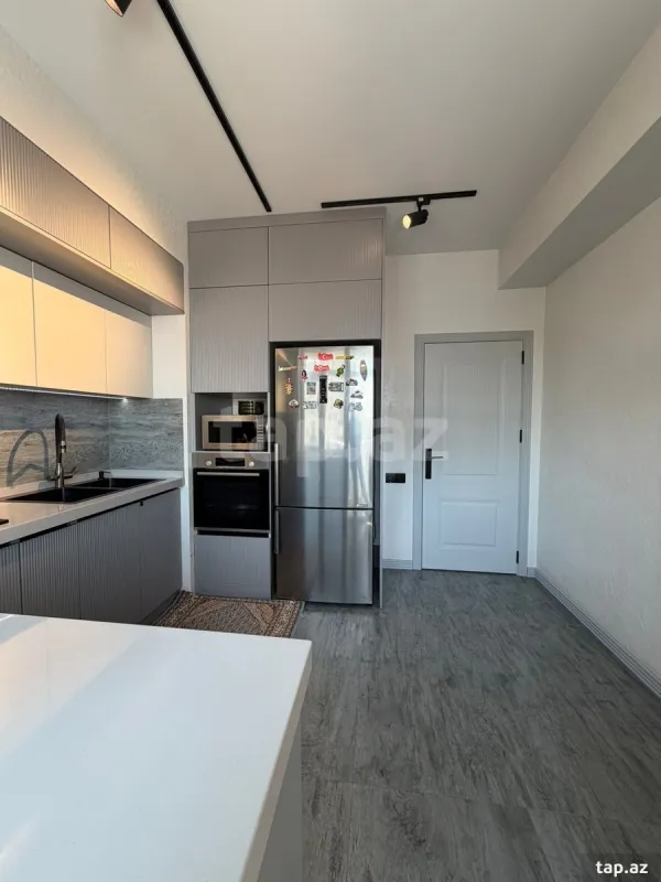 Satılır 4 otaqlı yeni tikili 100 m²