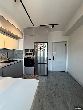 Satılır 4 otaqlı yeni tikili 100 m²