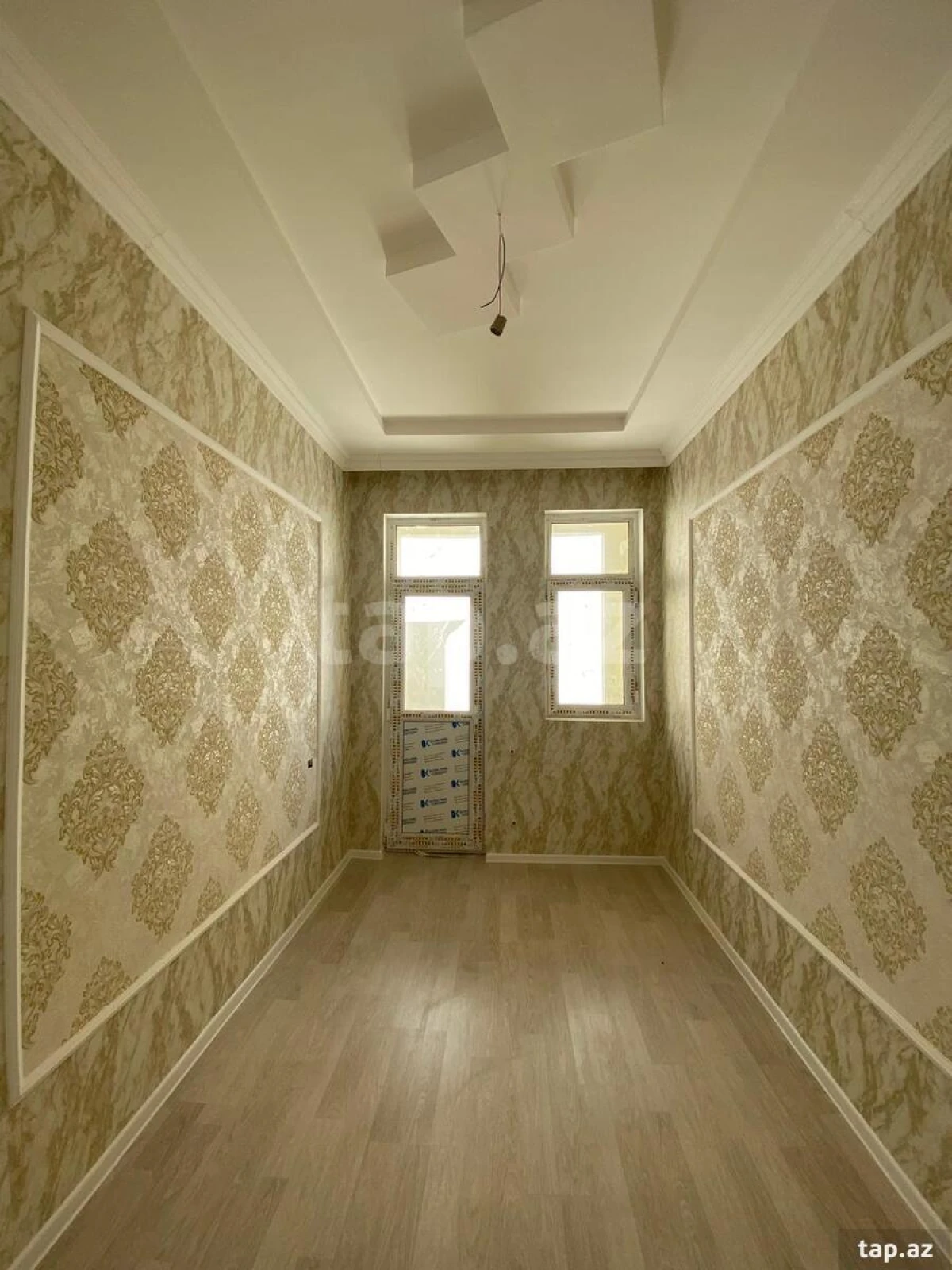 Satılır 4 otaqlı həyət evi