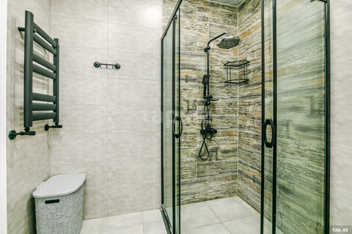 Kirayə verilir 3 otaqlı yeni tikili 125 m²