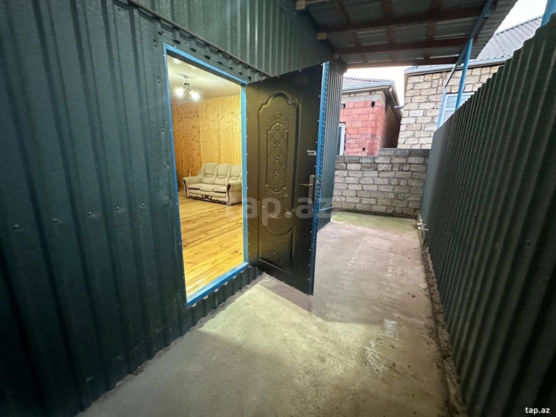 Kirayə verilir 2 otaqlı həyət evi