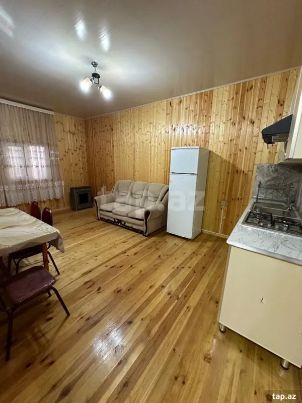 Kirayə verilir 2 otaqlı həyət evi