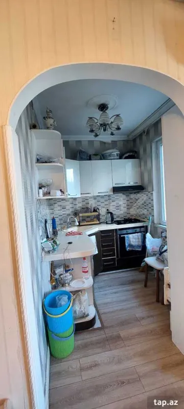 Satılır 2 otaqlı mənzil 42 m²