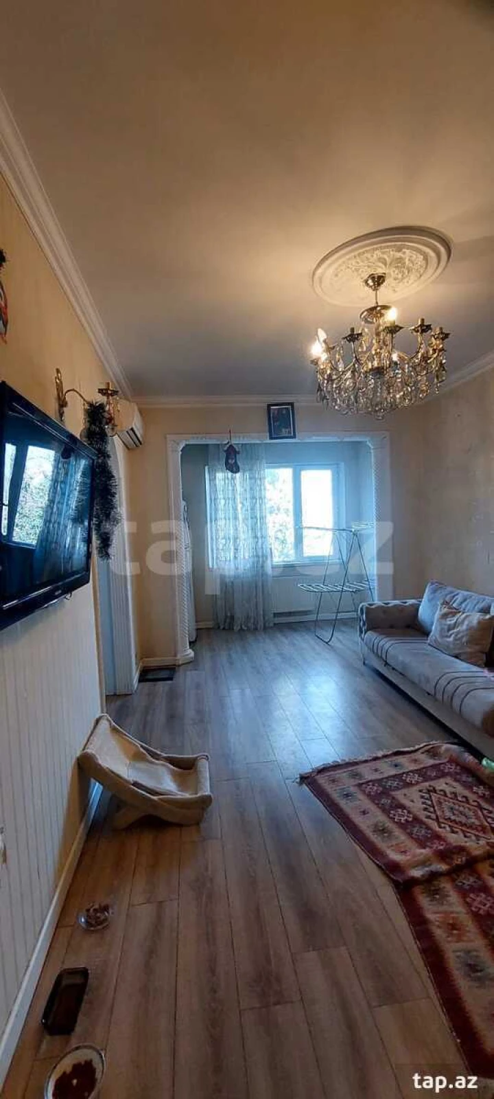 Satılır 2 otaqlı mənzil 42 m²