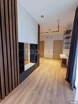 Satılır 6 otaqlı həyət evi