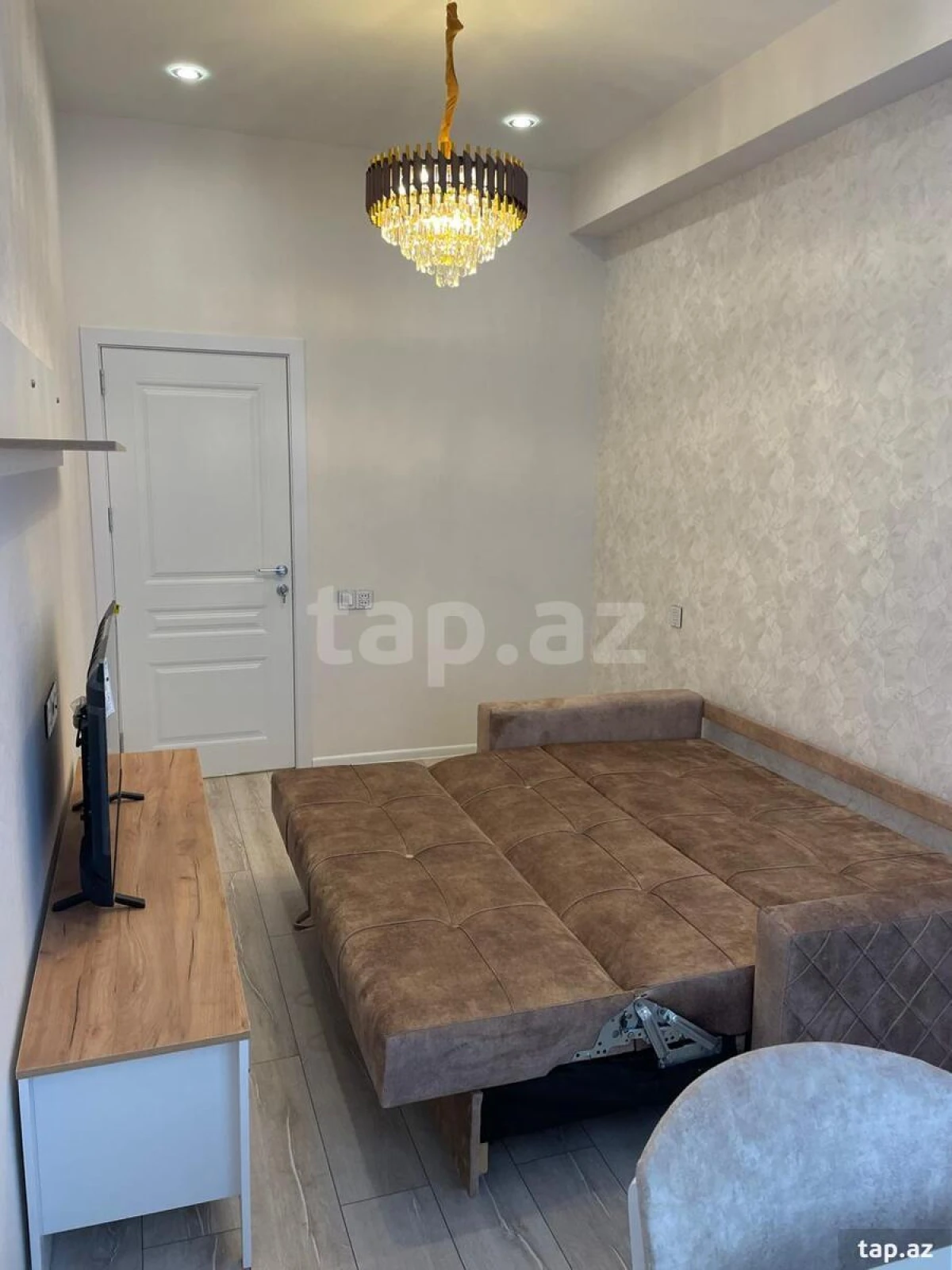 Kirayə verilir 1 otaqlı yeni tikili 40 m²