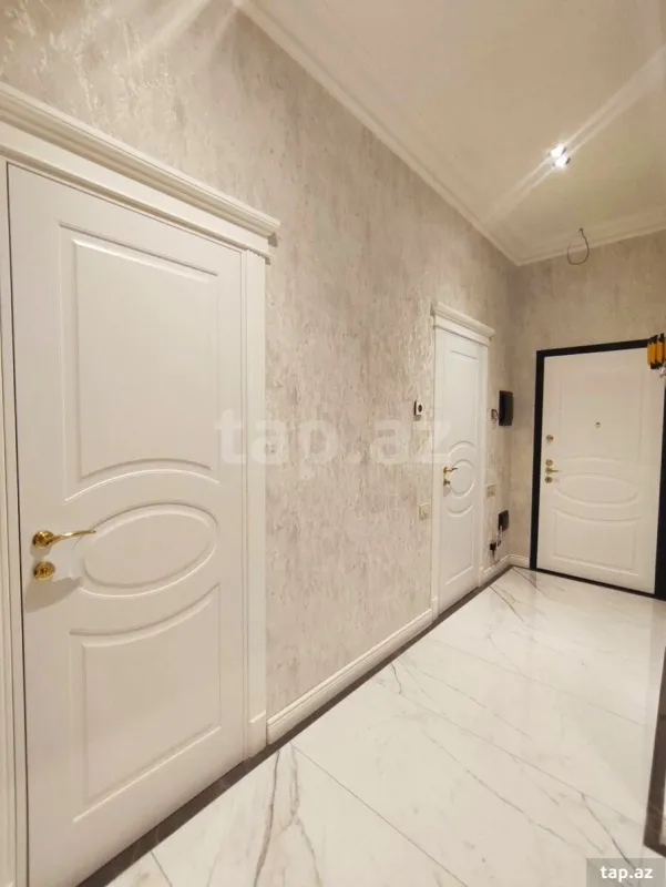 Kirayə verilir 2 otaqlı yeni tikili 93 m²