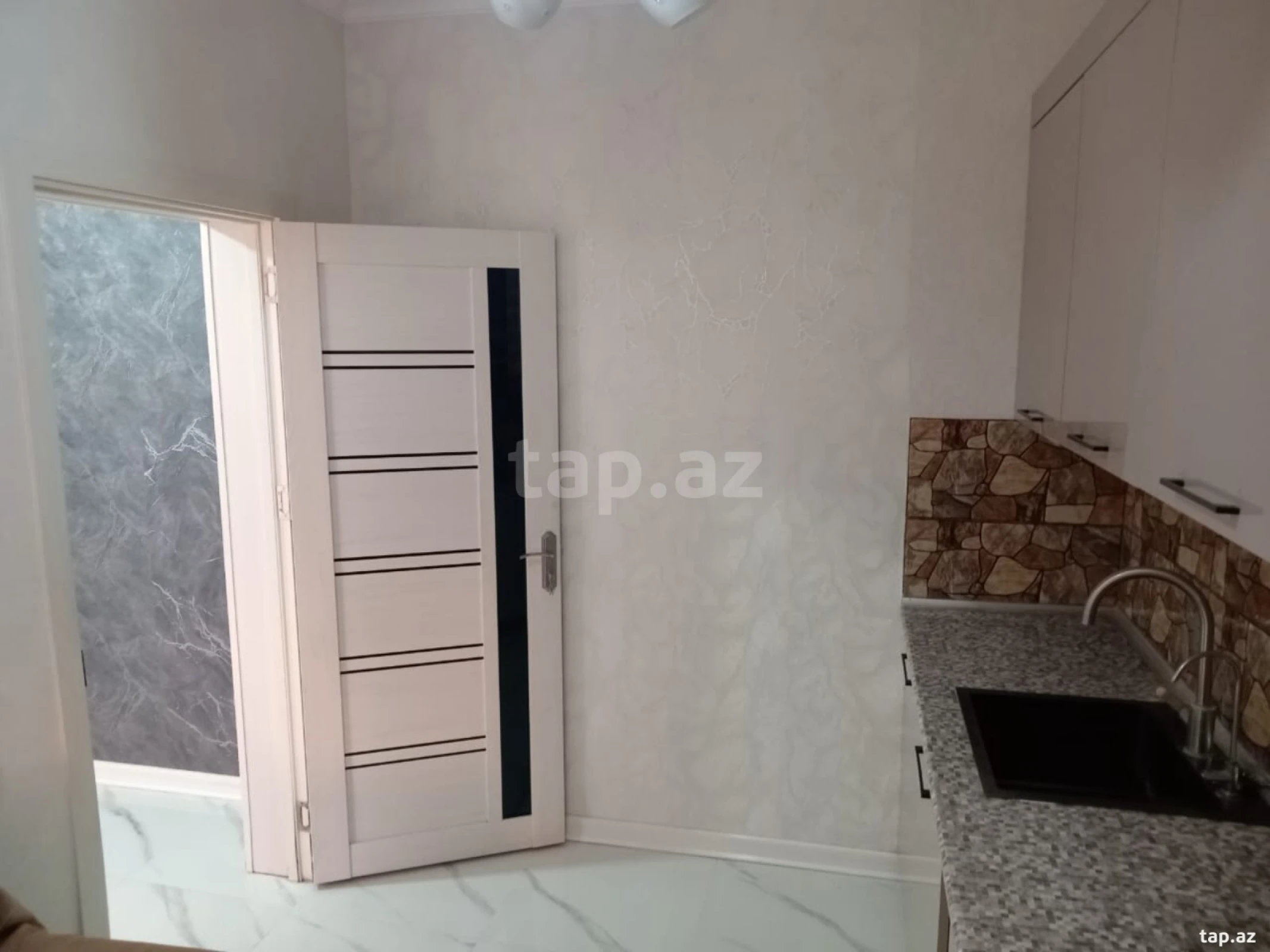 Kirayə verilir 1 otaqlı mənzil 50 m²
