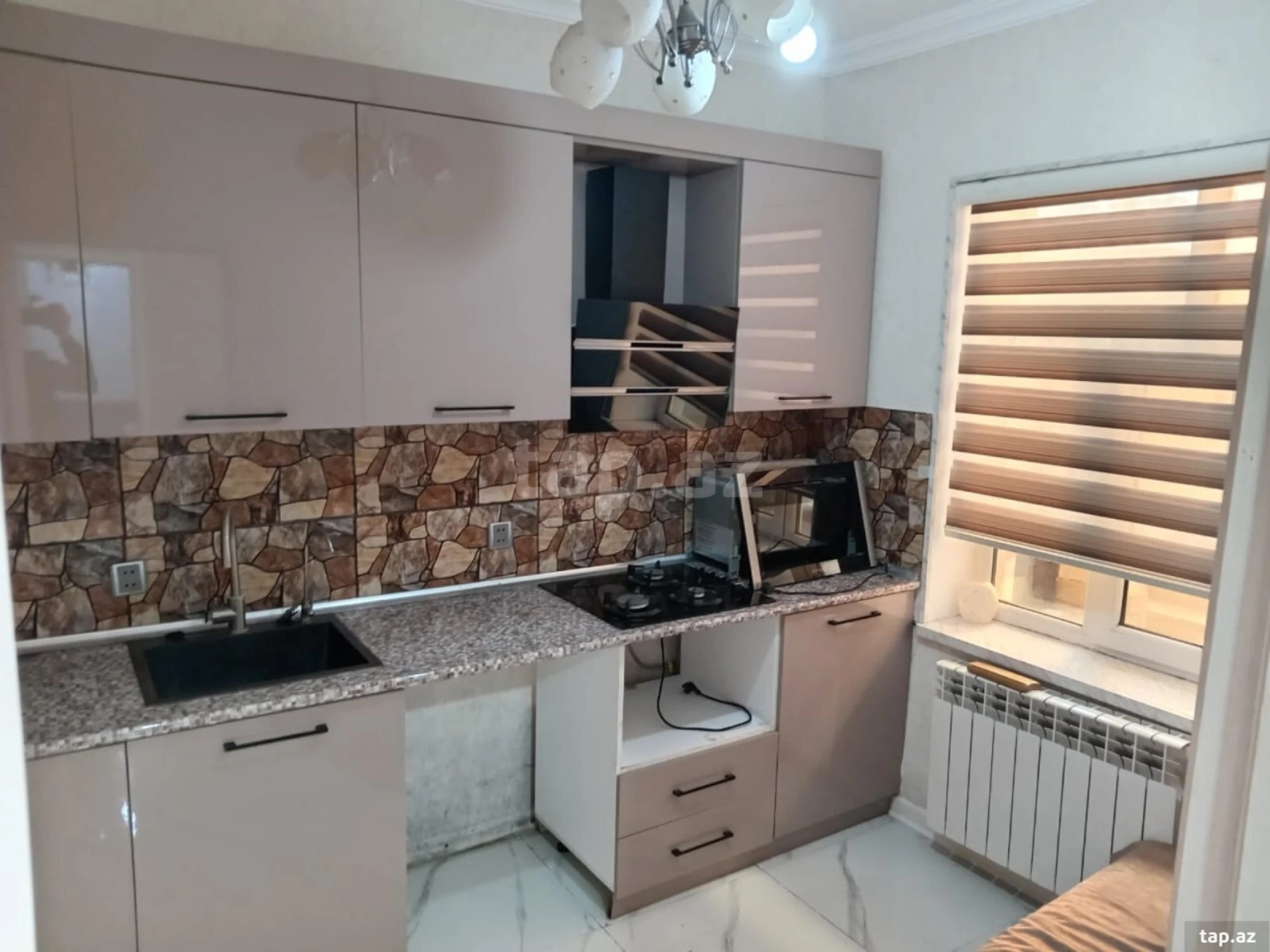 Kirayə verilir 1 otaqlı mənzil 50 m²