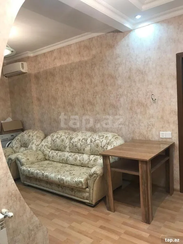 Kirayə verilir 2 otaqlı yeni tikili 50 m²