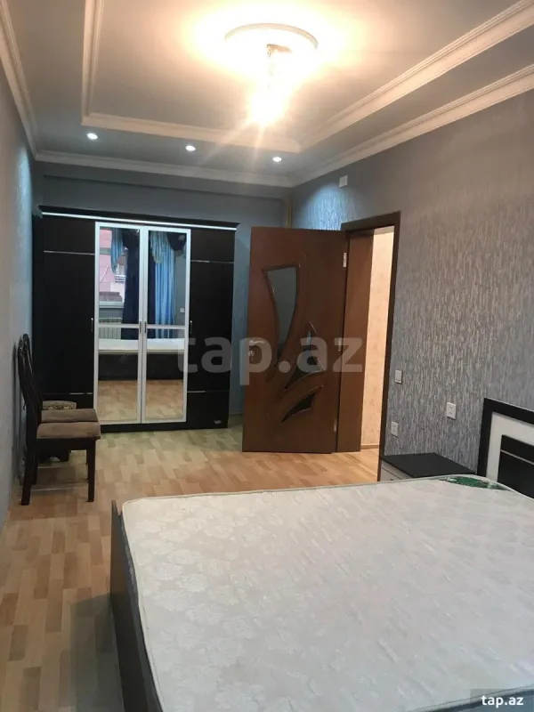 Kirayə verilir 2 otaqlı yeni tikili 50 m²