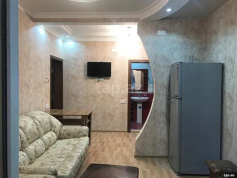 Kirayə verilir 2 otaqlı yeni tikili 50 m²