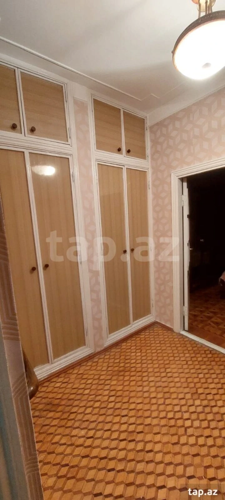 Kirayə verilir 2 otaqlı mənzil 70 m²