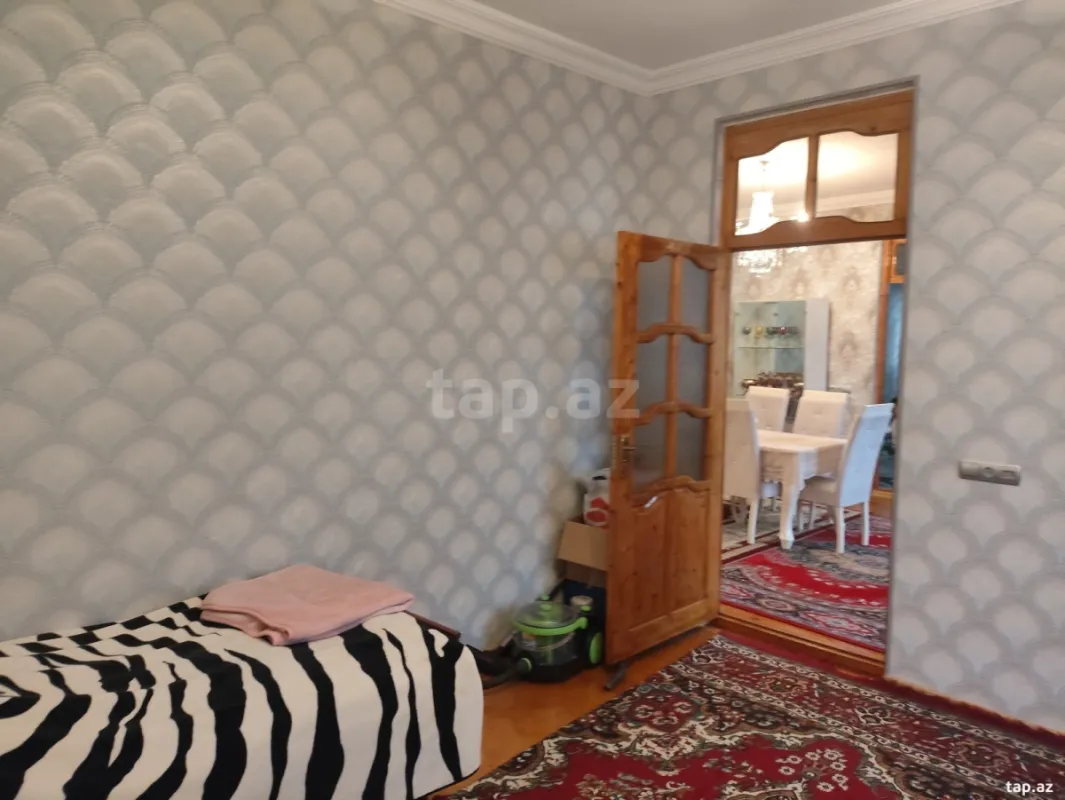 Satılır 3 otaqlı həyət evi