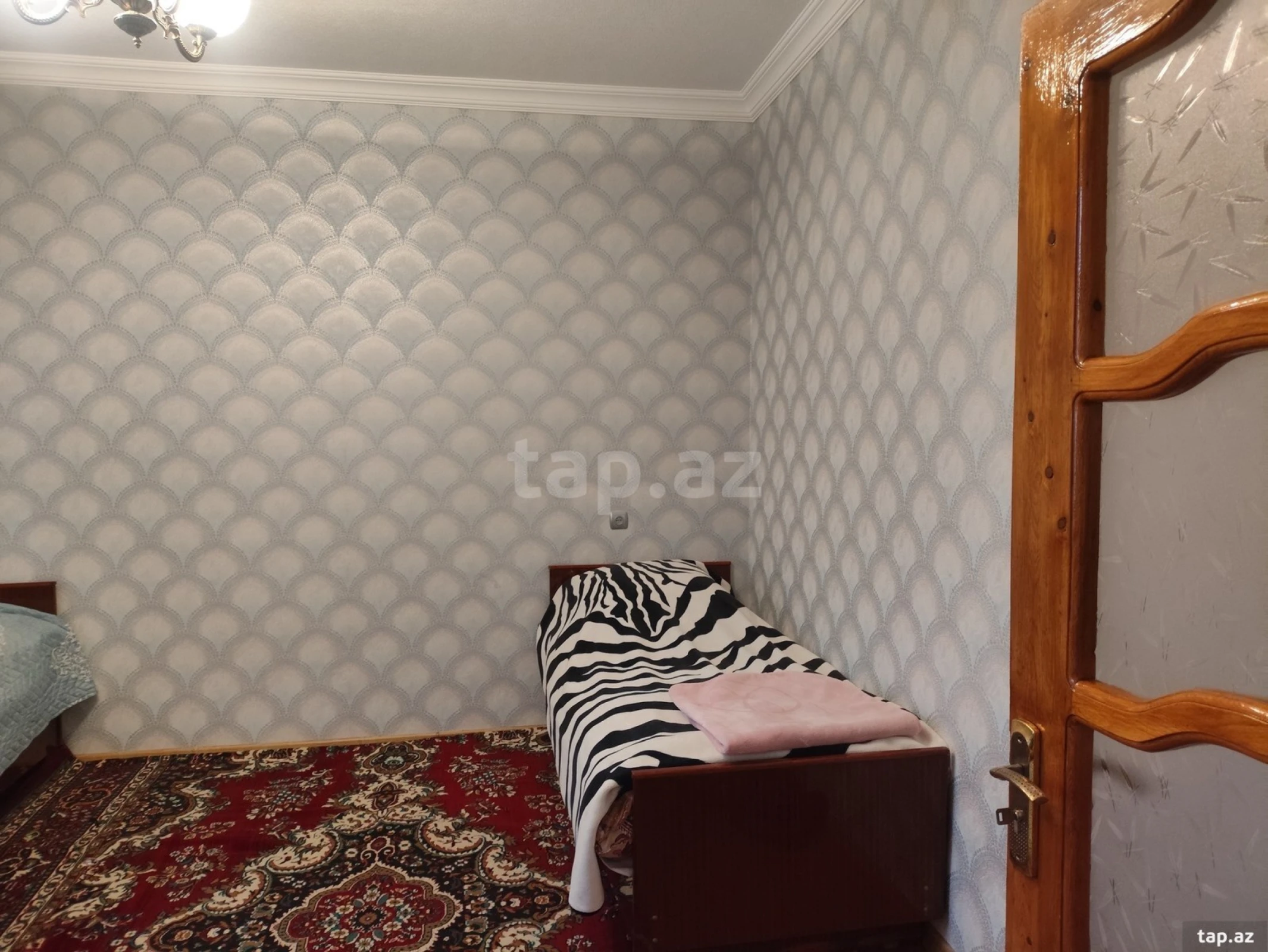 Satılır 3 otaqlı həyət evi