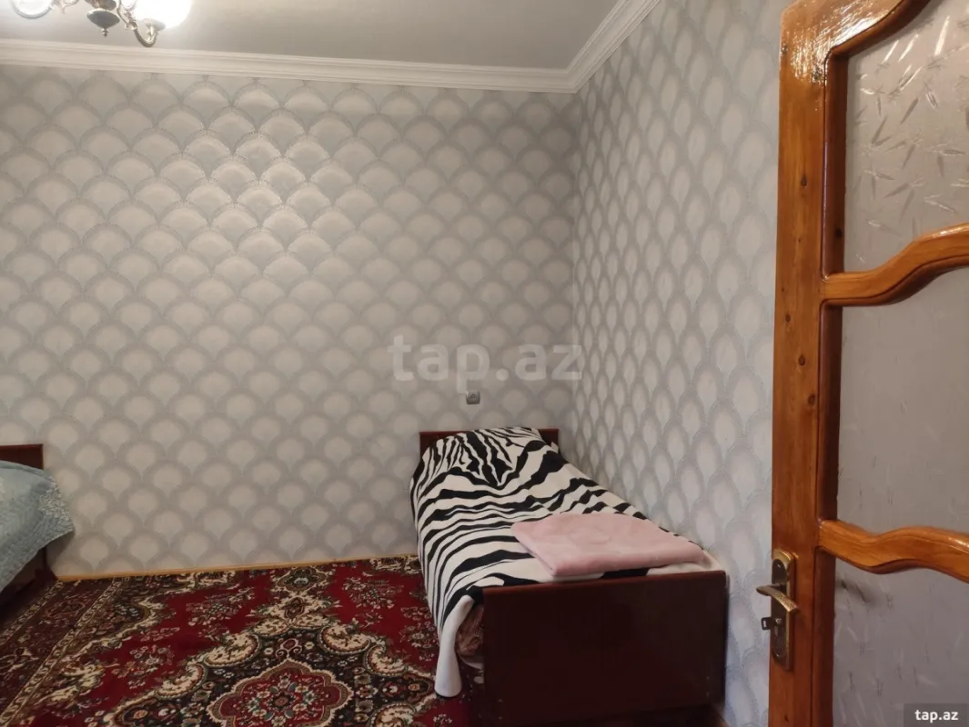 Satılır 3 otaqlı həyət evi