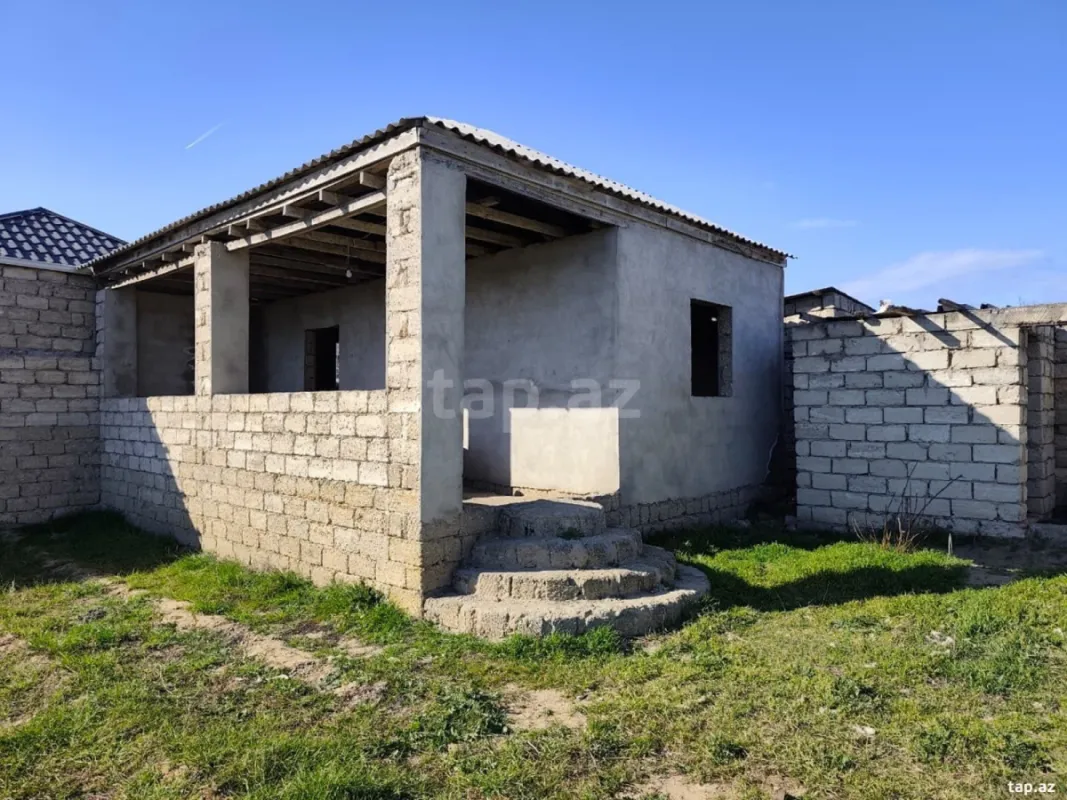 Satılır 2 otaqlı həyət evi