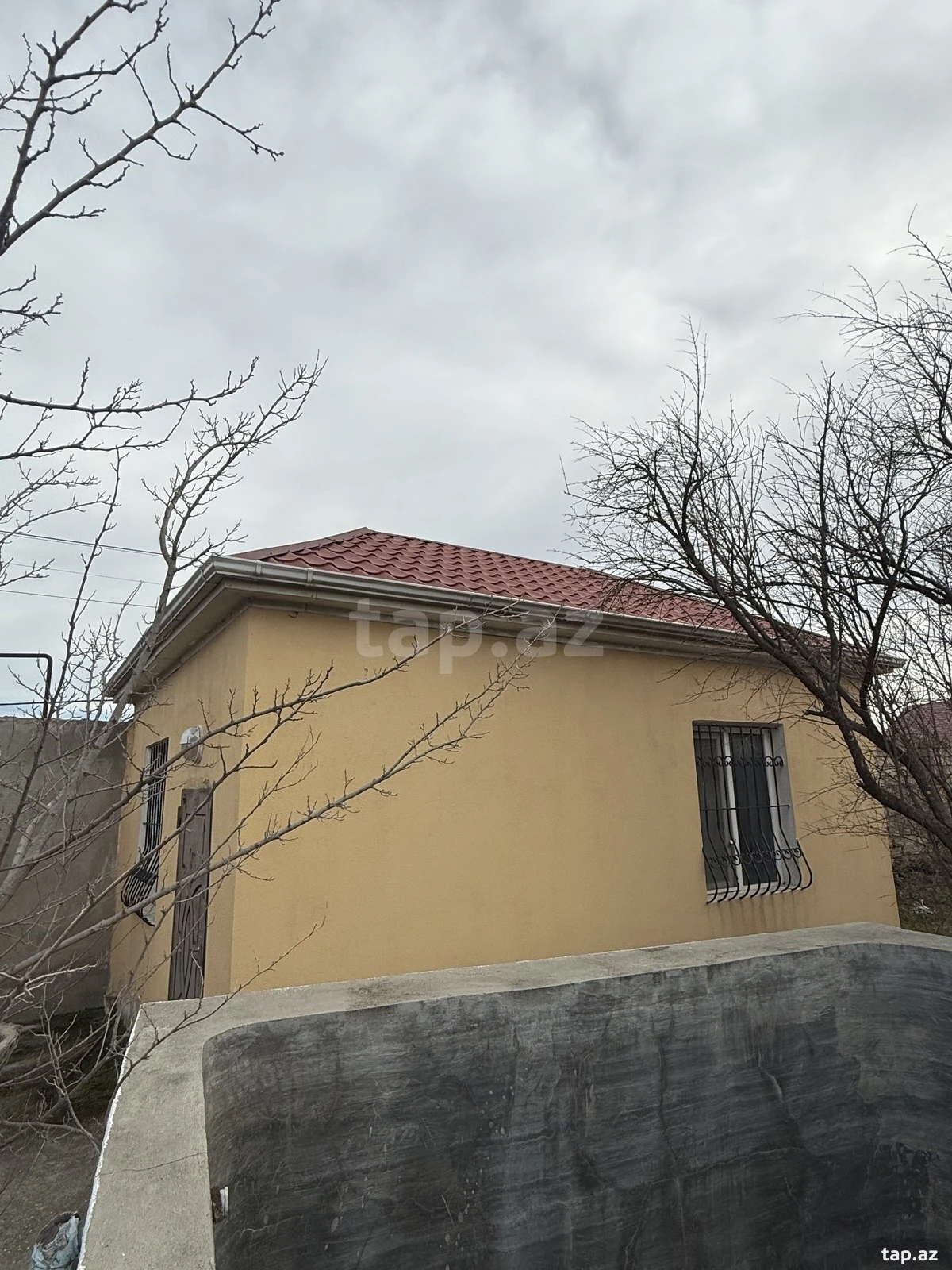 Satılır 1 otaqlı həyət evi