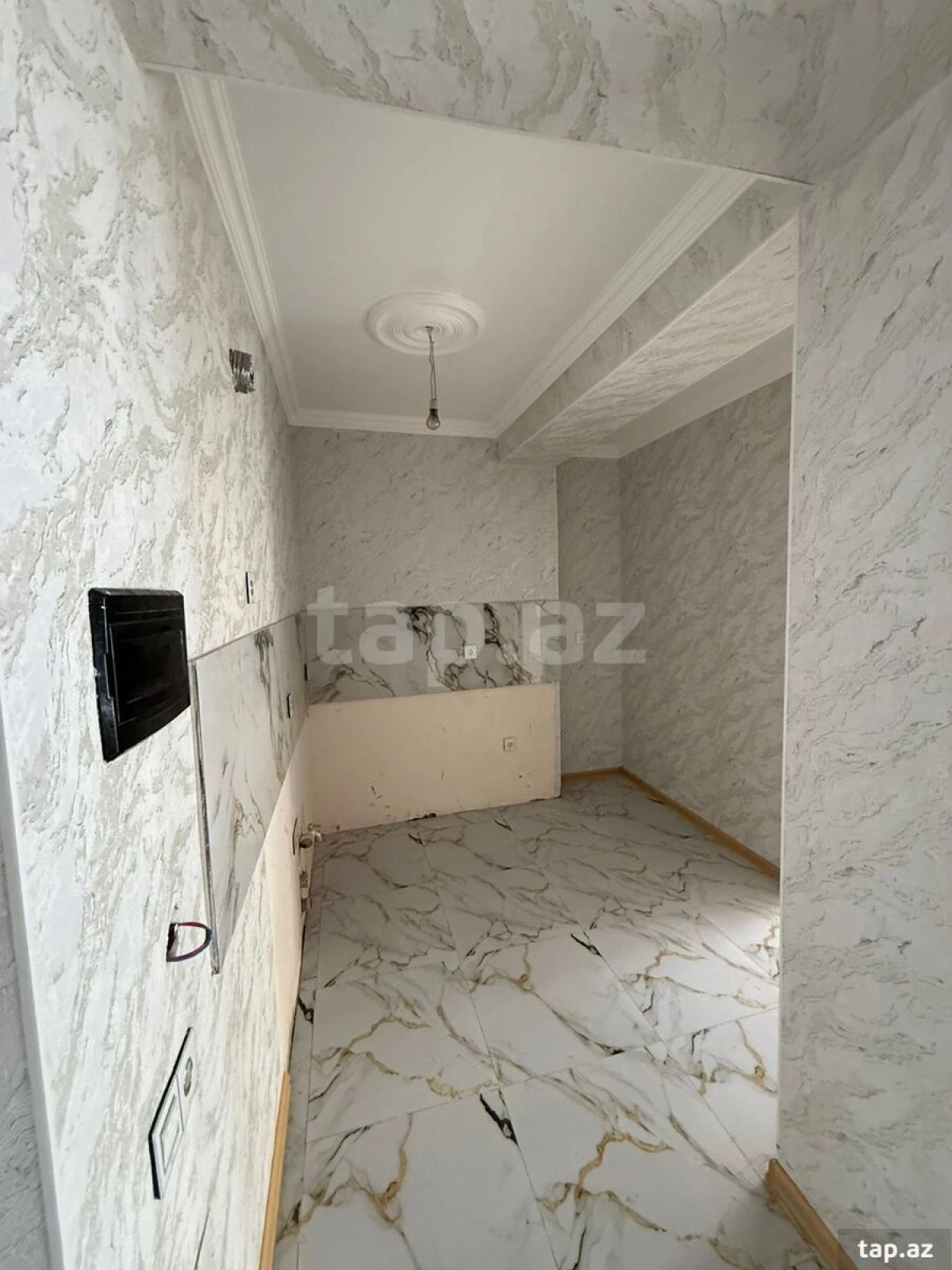 Satılır 2 otaqlı yeni tikili 50 m²