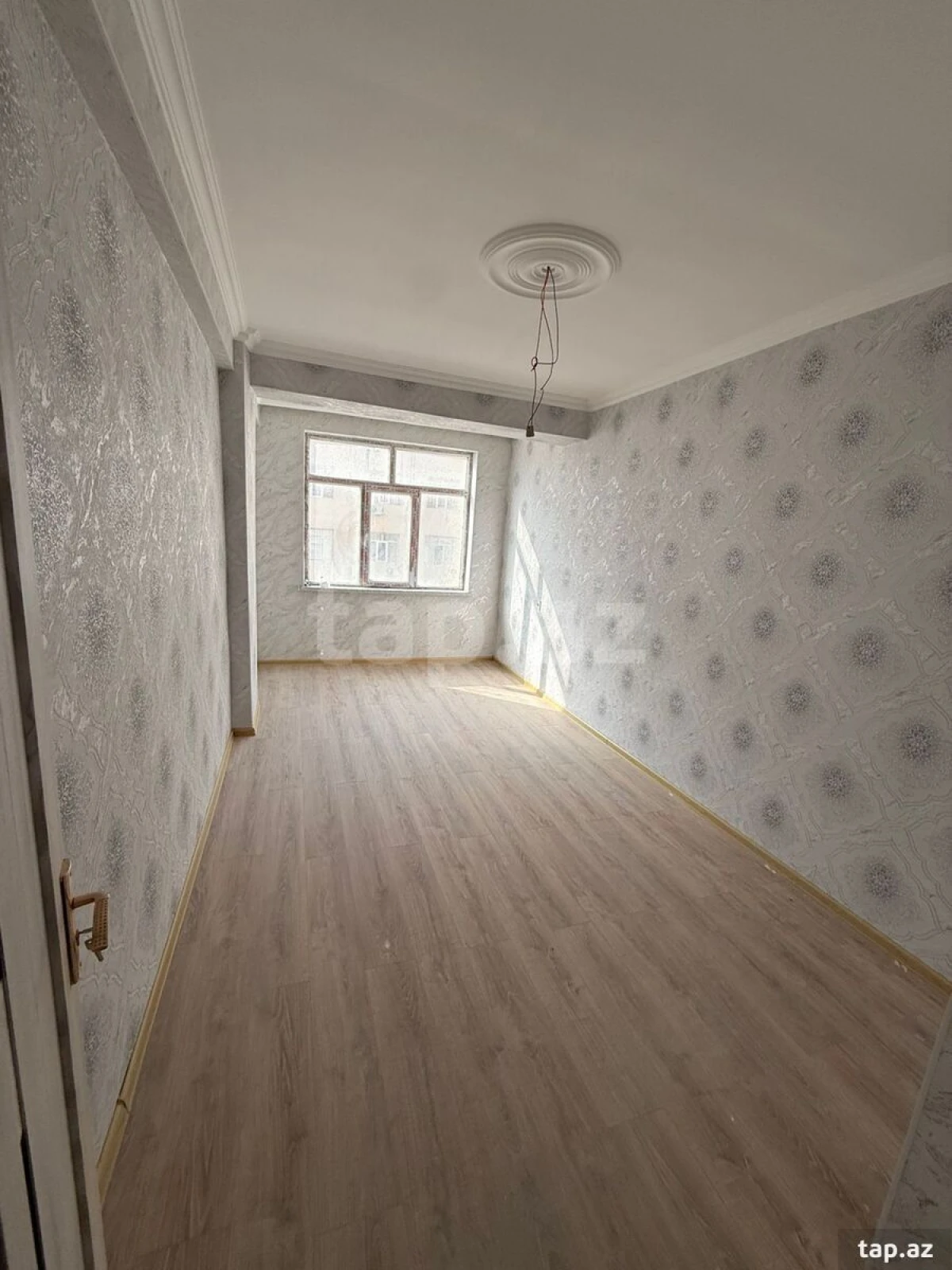 Satılır 2 otaqlı yeni tikili 50 m²