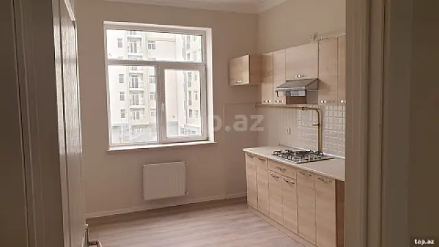 Satılır 4 otaqlı yeni tikili 110 m²