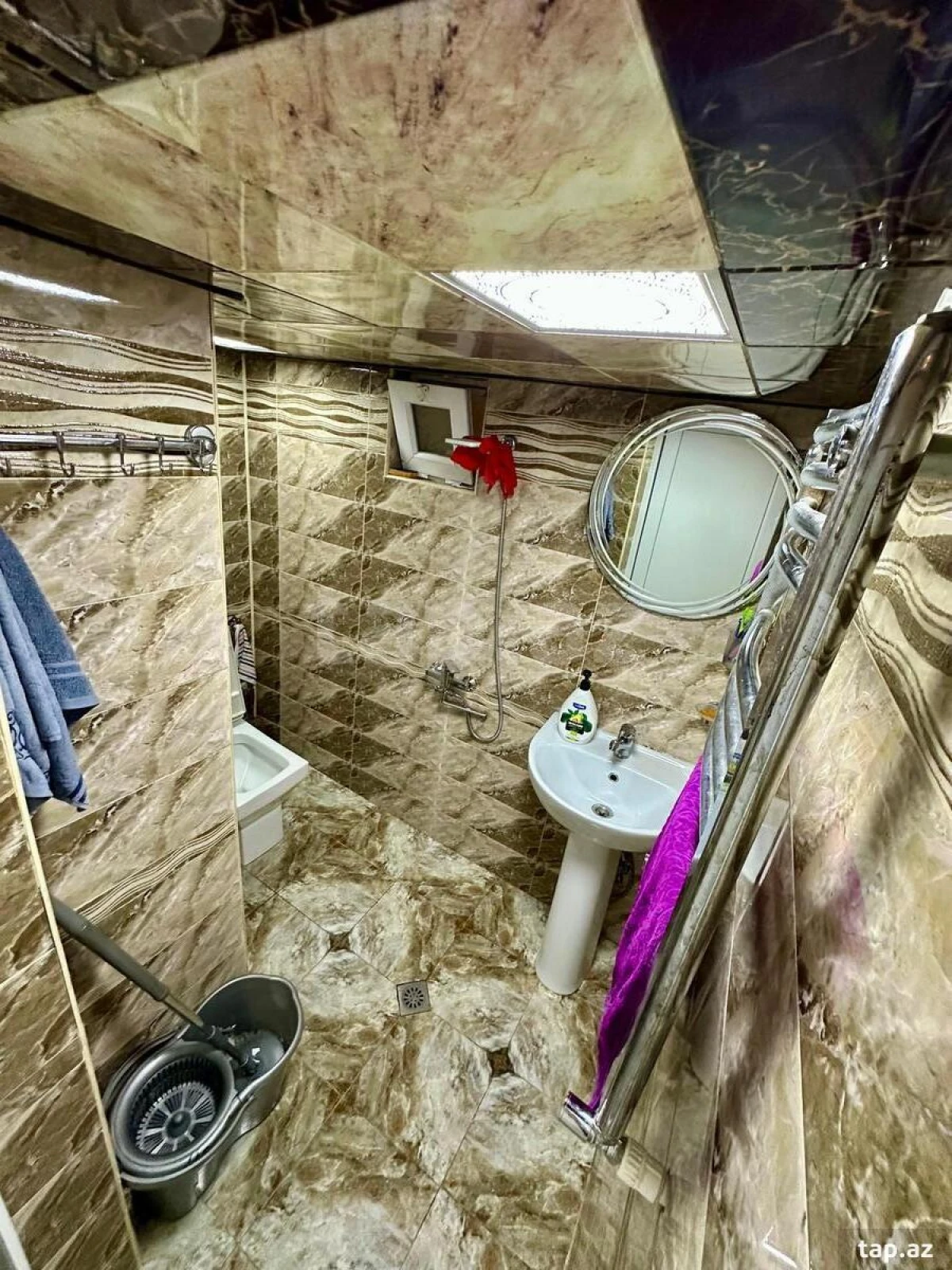 Satılır 6 otaqlı həyət evi