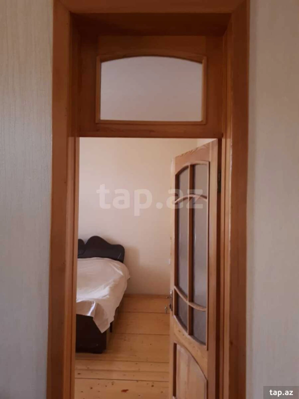 Satılır 5 otaqlı həyət evi