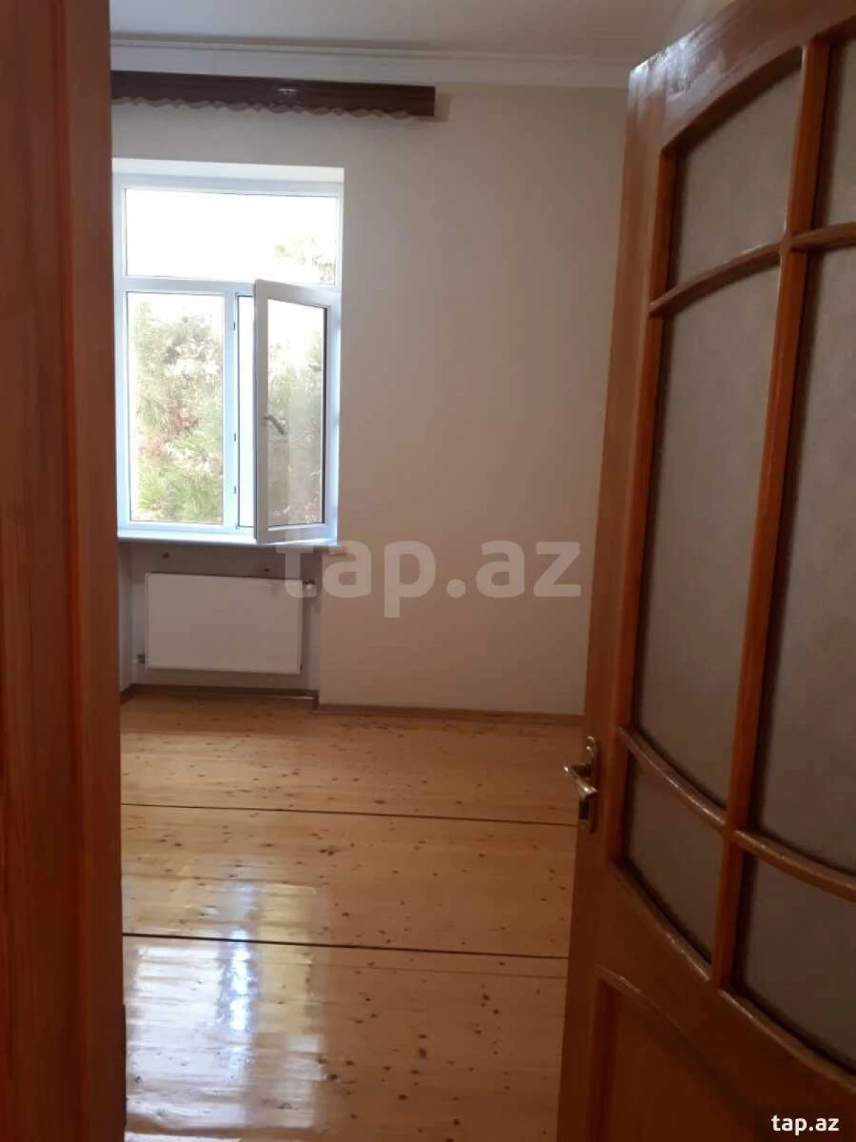 Satılır 5 otaqlı həyət evi